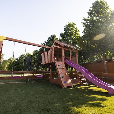 Mitosz Apartman Gyomaendrod Exterior photo